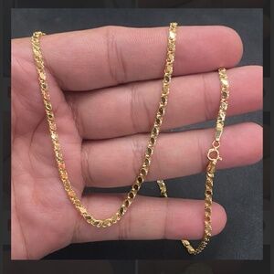18 KARAT REAL GOLD DAMASCUS CHAIN 26 ICHES